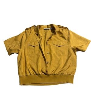 Yellow Gold Short Sleeve utility style Button-Up Shirt 100% Polyester-large